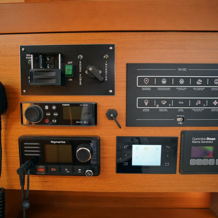 Red Marlin | Sun Odyssey 490 photo 24