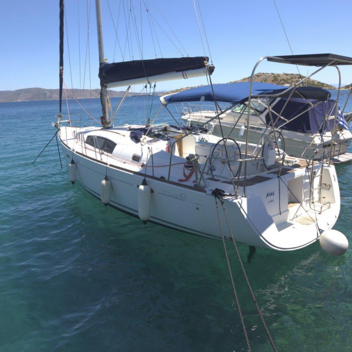 Aias | Oceanis 43 photo 4