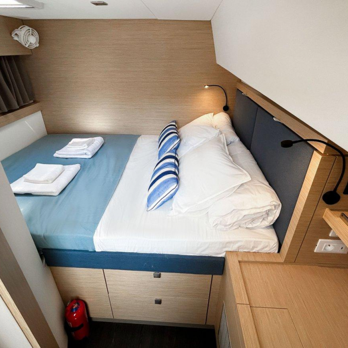 Angara | Fountaine Pajot Tanna 47 photo 10