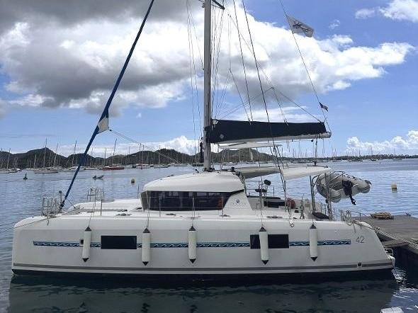 Martine | Lagoon 42 photo 1