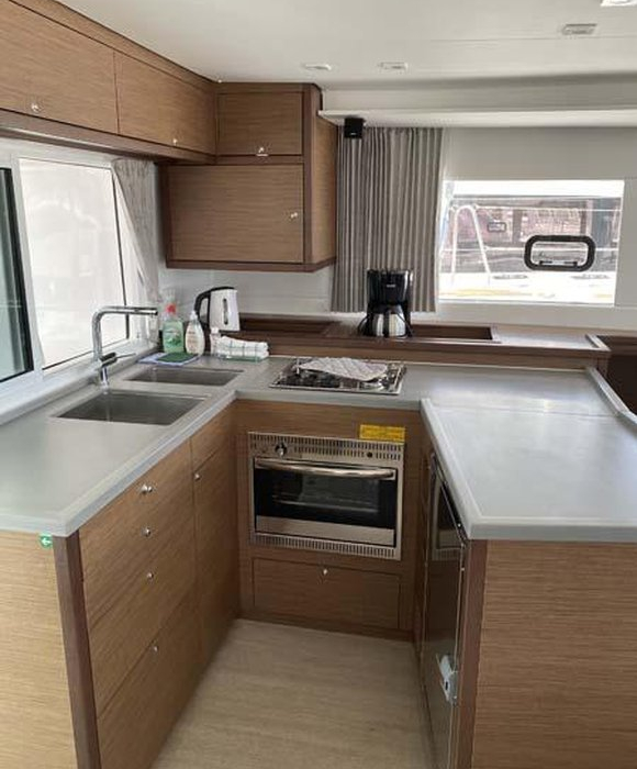 Dreamelli | Lagoon 450 F photo 13