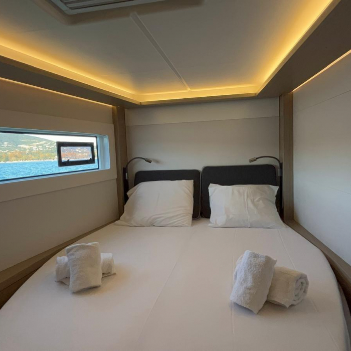 M & M | Lagoon 46 photo 10