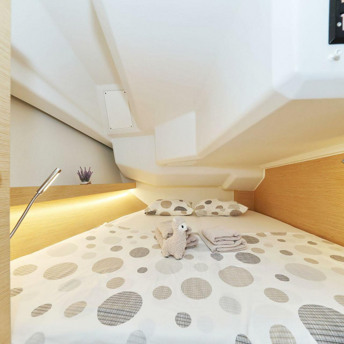 Amelie | Hanse 360 photo 13