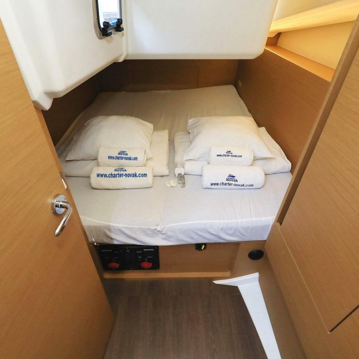 Dioniz | Sun Odyssey 490 photo 10