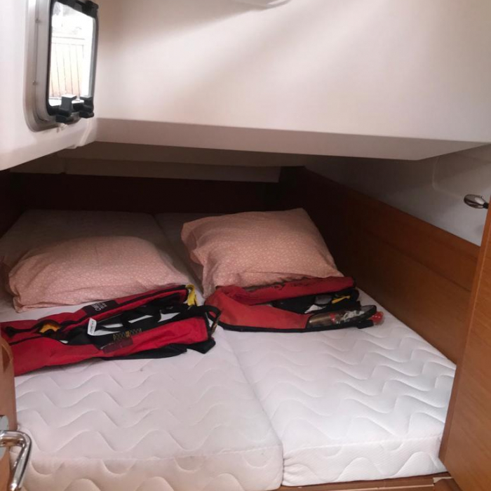 Alboran Limoncello (Las Galletas) | Sun Odyssey 419 photo 14