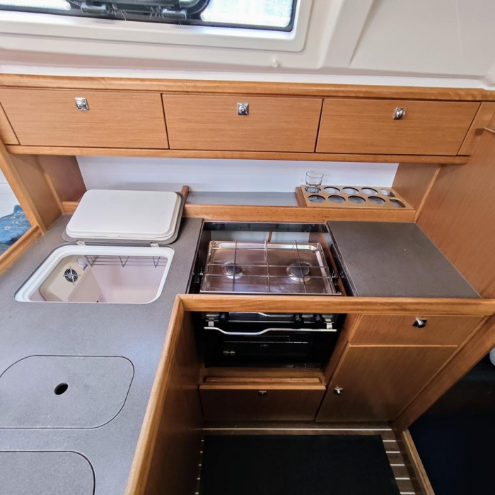 Atena | Bavaria Cruiser 37 photo 9