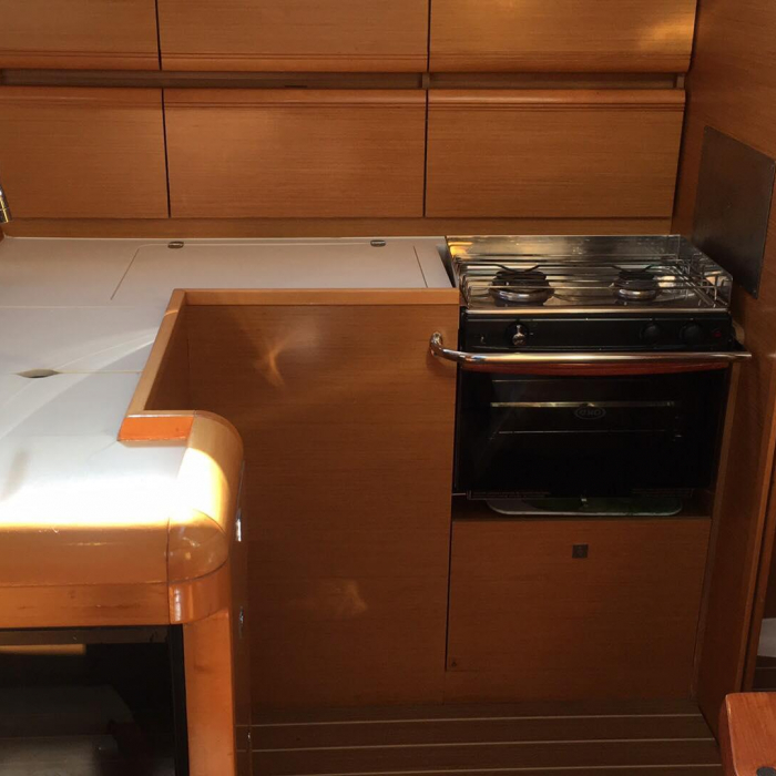 Kontiki | Sun Odyssey 439 photo 6