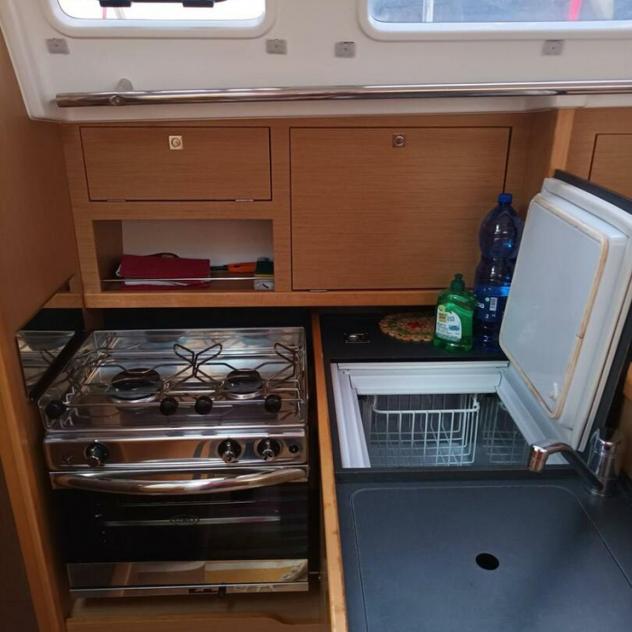 Pupatella | Sun Odyssey 319 photo 8