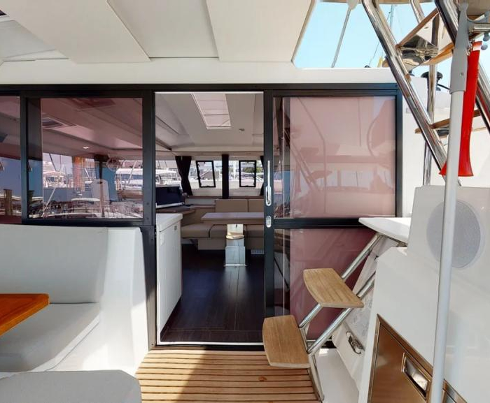 Serene Blue | Fountaine Pajot Astrea 42 Maestro photo 16