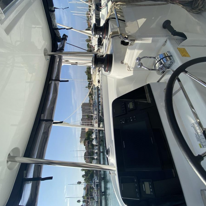 Delta Aquarii | Lagoon 42 photo 22