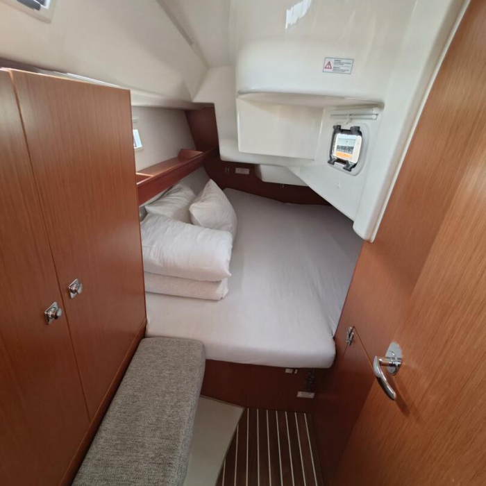 Charlie | Bavaria Cruiser 34 photo 13