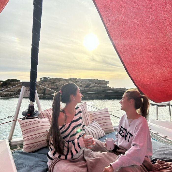 Nusa | Lagoon 400 photo 5