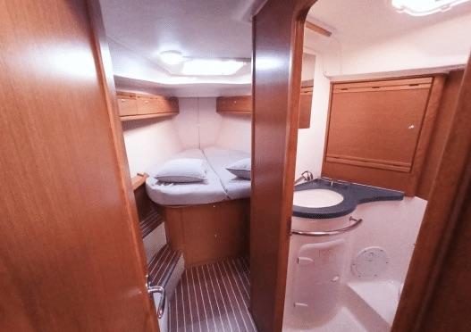 Santana | Bavaria Cruiser 40 photo 4