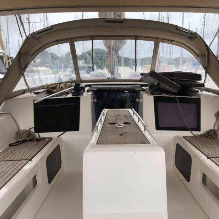 Curacao | Dufour 412 GL photo 3