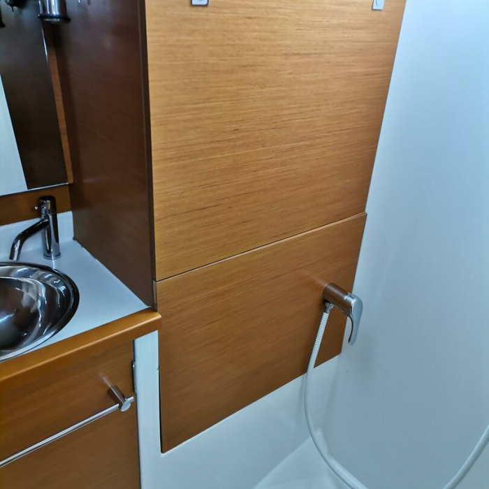 Imagine | Sun Odyssey 389 photo 13