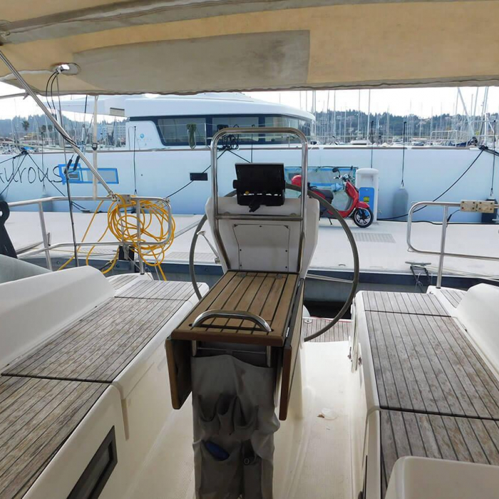 Ifigenia | Bavaria 36 photo 10