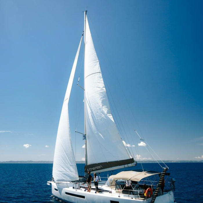 Pnoe | Sun Odyssey 490 photo 3