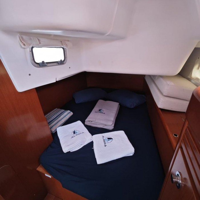 Violet | Oceanis 40 photo 14