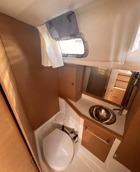 Marie | Sun Odyssey 389 photo 2