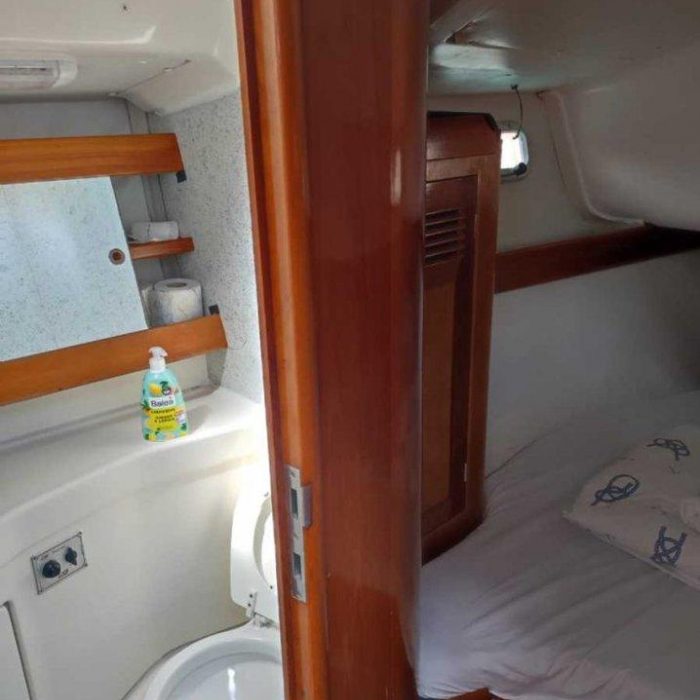 Gem | Elan 431 photo 11