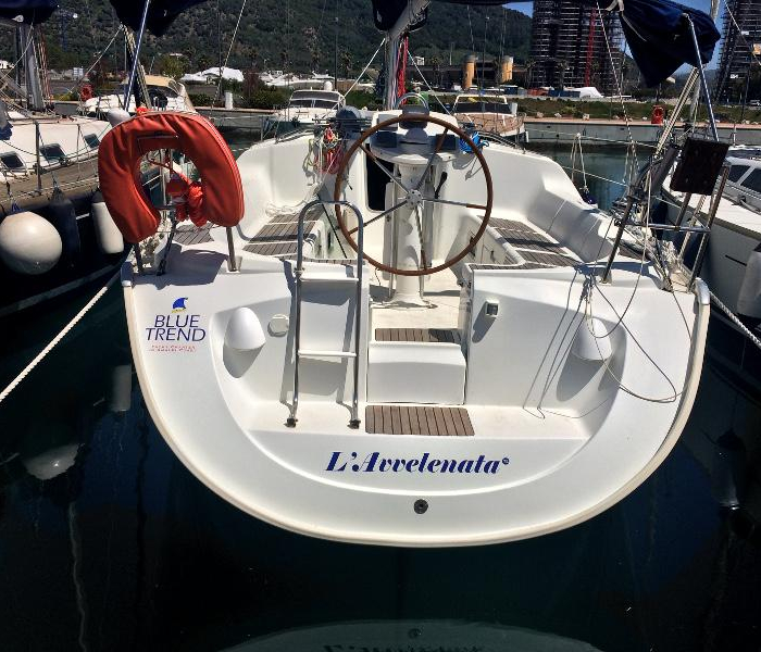 L'Avvelenata | Sun Odyssey 37 photo 2