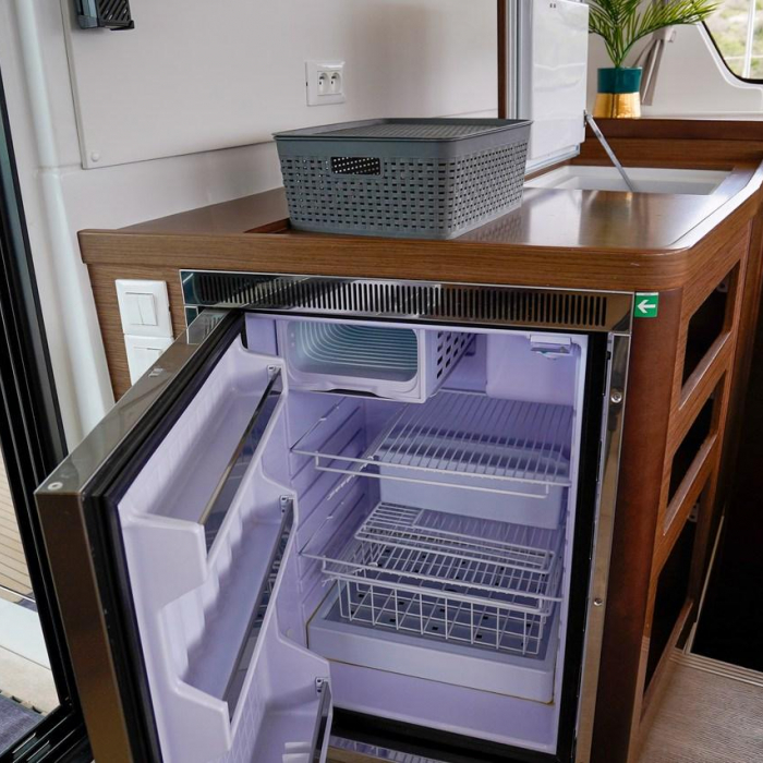 Vesper | Lagoon 42 photo 29