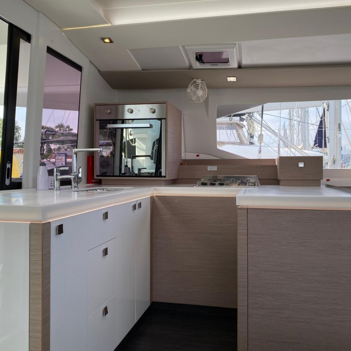 Ooga Chaka | Fountaine Pajot Astrea 42 photo 8