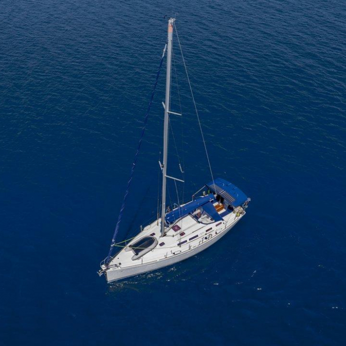 Esen Mila | Dufour 425 GL photo 1