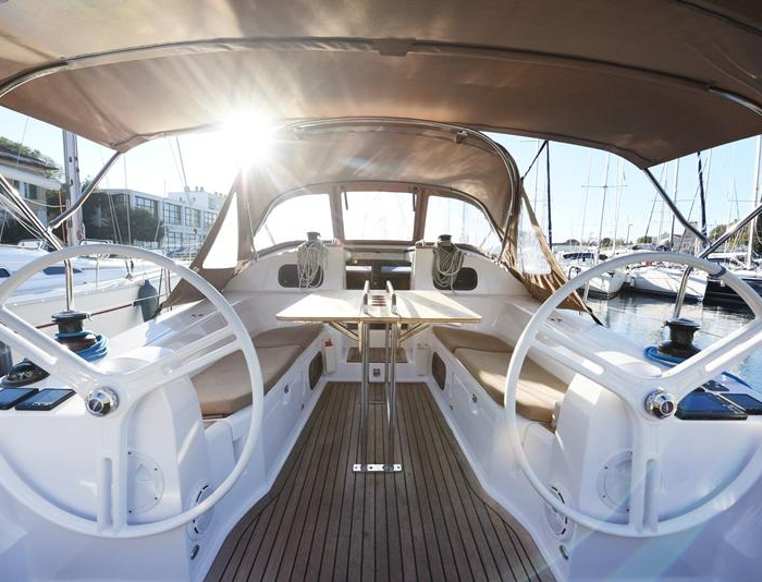 Vili | Elan Impression 40 photo 3