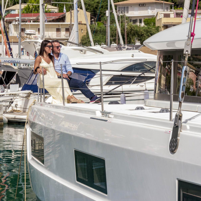 Latria | Lagoon 46 AC&GEN/ WM/ CAM/ WI-FI photo 1