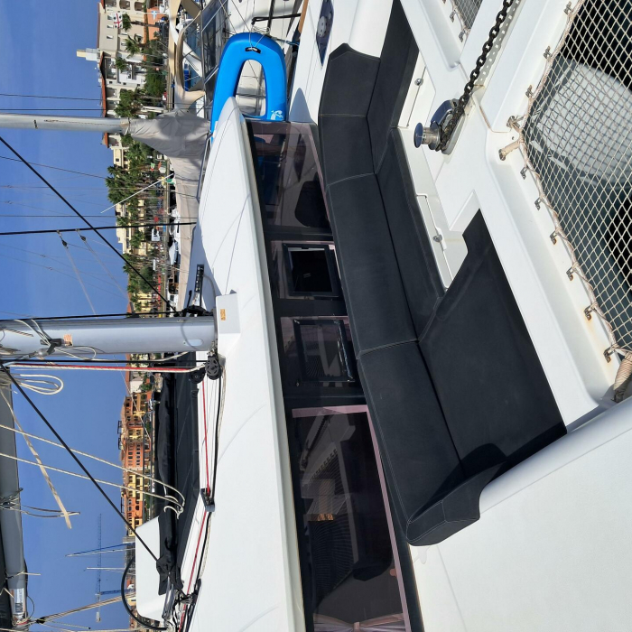 Harael | Lagoon 450 Flybridge photo 8