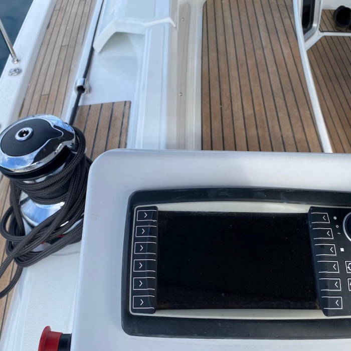 Katrina | Jeanneau 51 photo 6