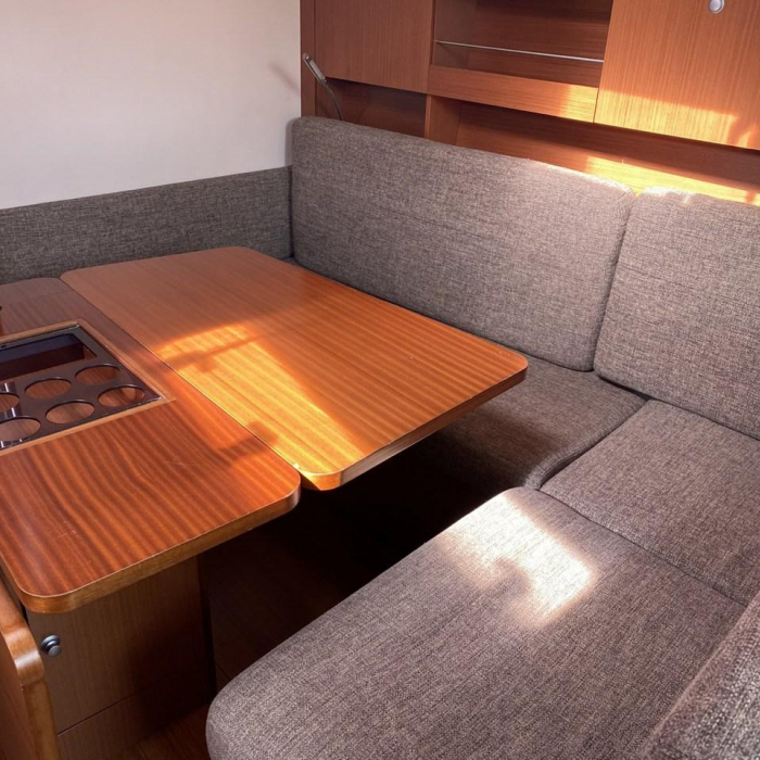 Kon-Tiki | Hanse 385 photo 7