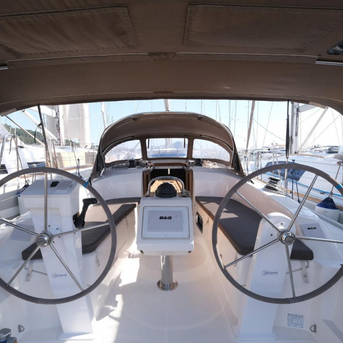 Dory 2 | Bavaria Cruiser 34 photo 3