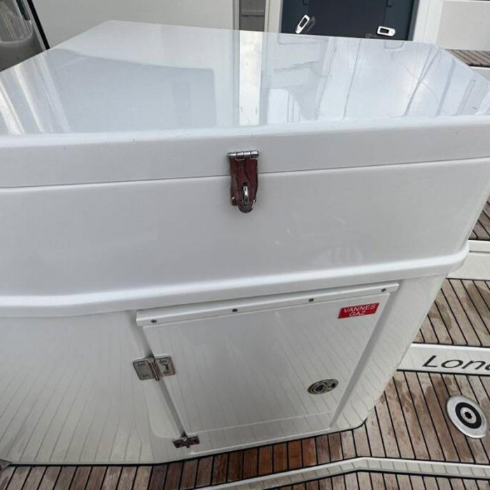 Miro Bot | Bali Catspace photo 10