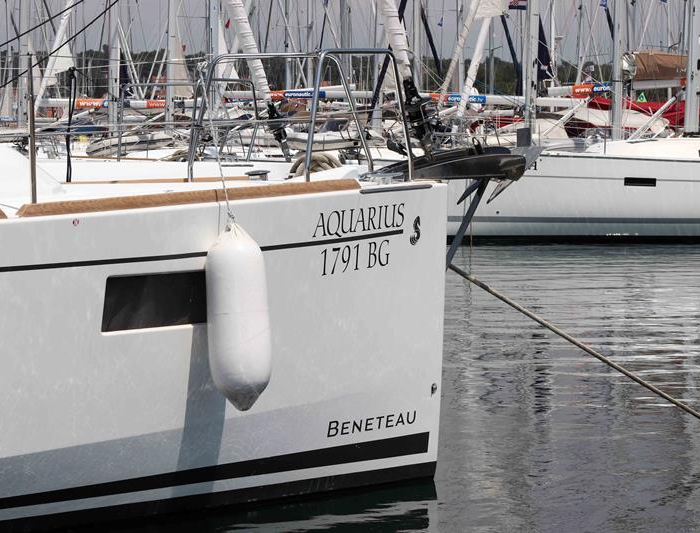 Aquarius | Oceanis 35.1 photo 6