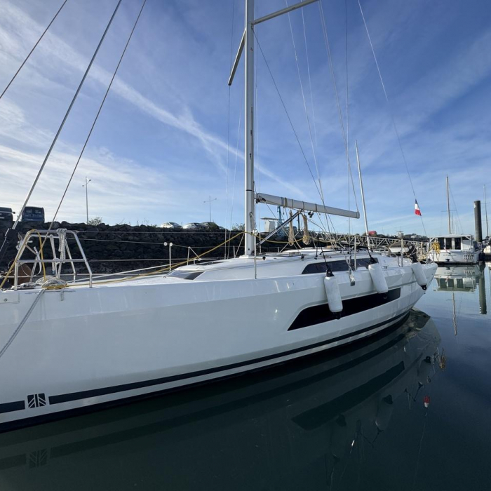 Rhapsody | Dufour 37 photo 4