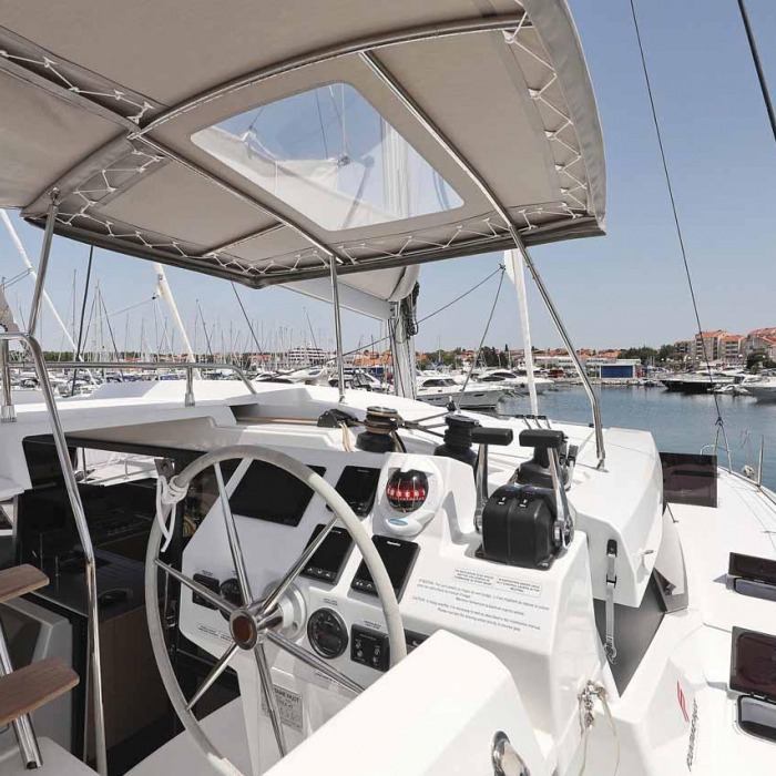 Bella V | Fountaine Pajot Astrea 42 photo 7