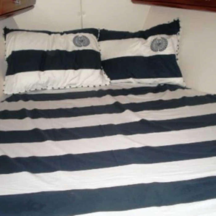 Noelle | Bavaria 38 photo 10