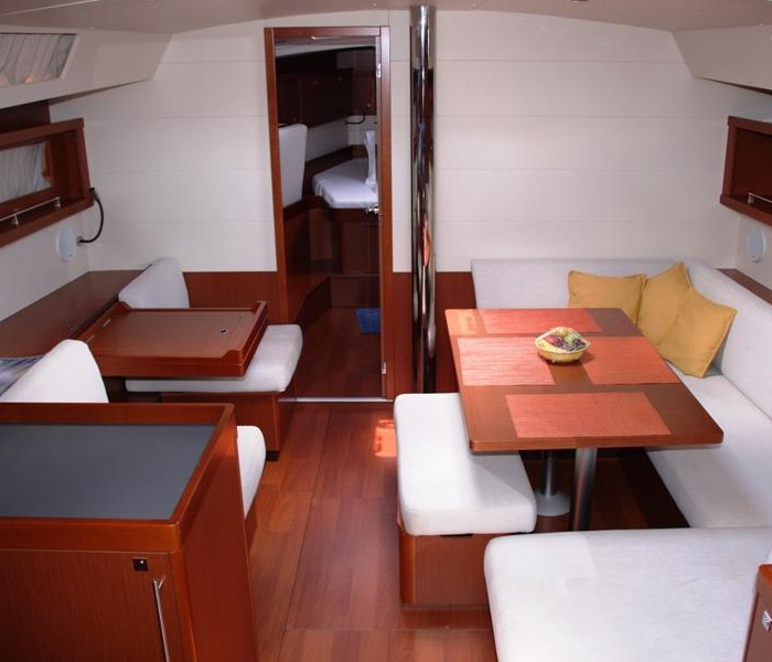 Tonic | Oceanis 45 photo 10