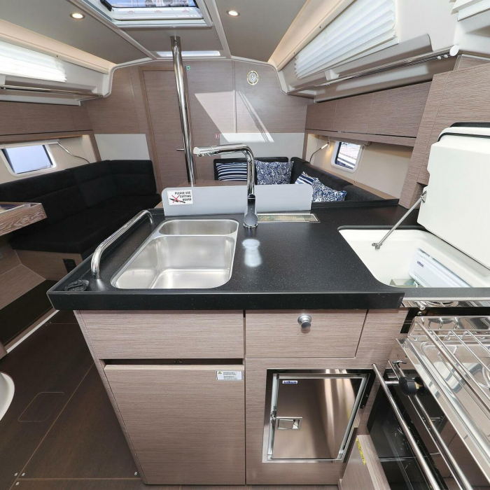 Smiley | Hanse 388 photo 13