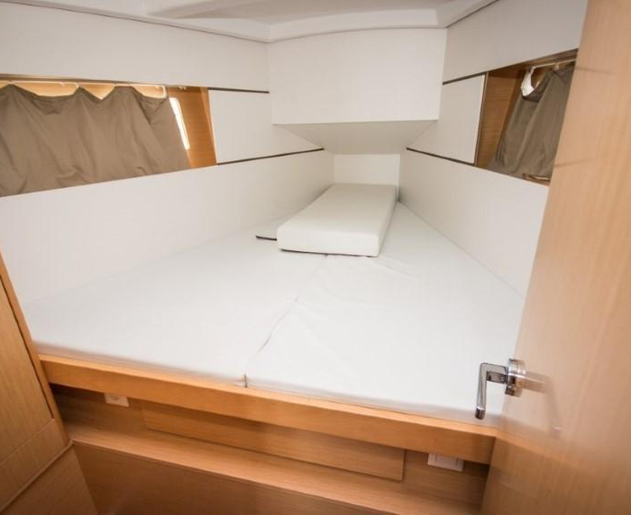 Gaston | Oceanis 35 photo 7