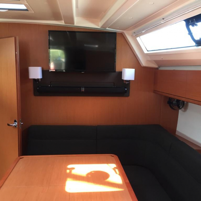 Class | Bavaria Cruiser 46 photo 10