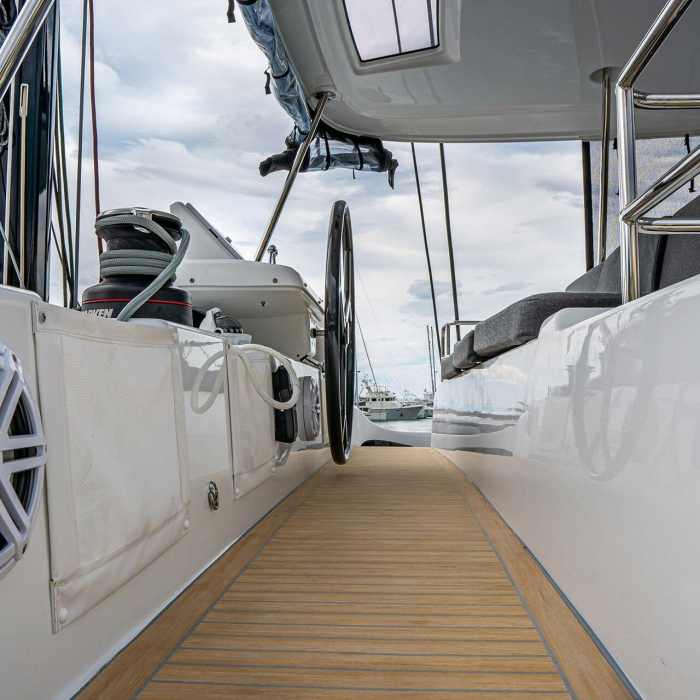 PRINCESS KISS | Lagoon 50 photo 17