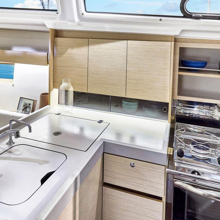 Stella | Oceanis 34.1 photo 4