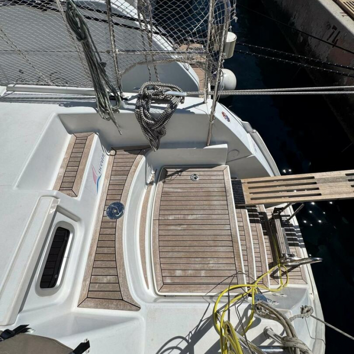 Happiness | Lagoon 421 photo 36