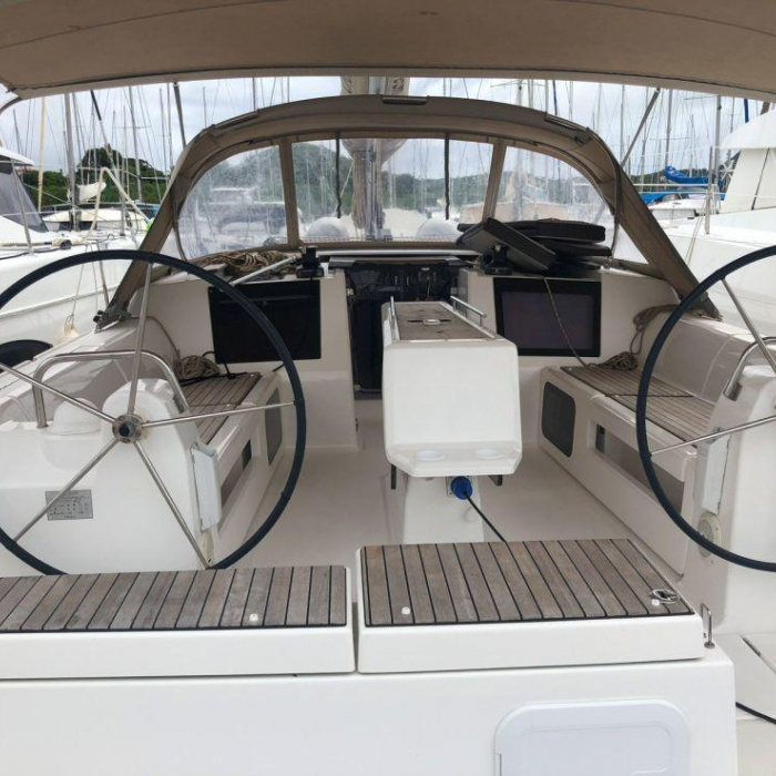 Curacao | Dufour 412 GL photo 2