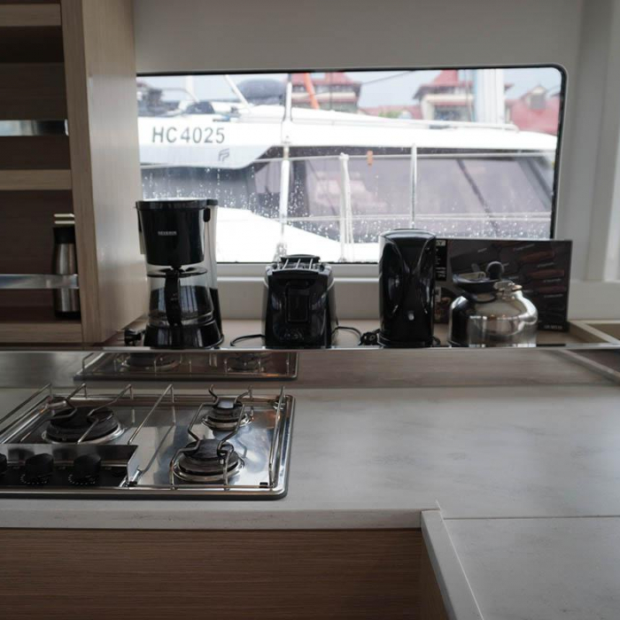 Ghost Buster | Lagoon 46 photo 23