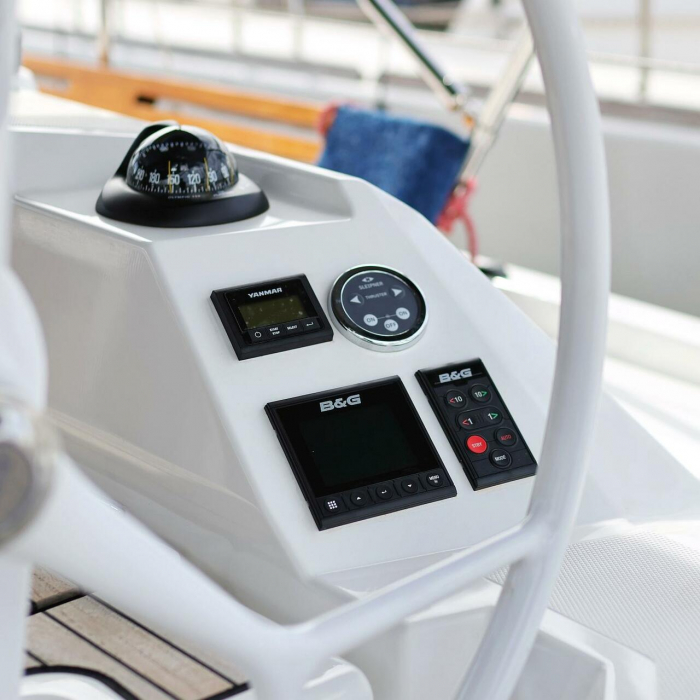 Levente | Bavaria C42 photo 22