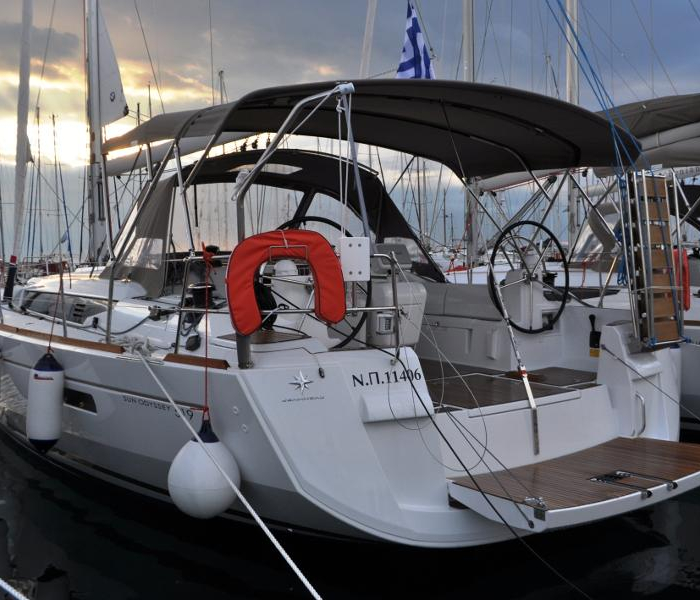 Ekaterina | Sun Odyssey 519 photo 2